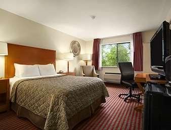 Colony Inn Kent Room photo
